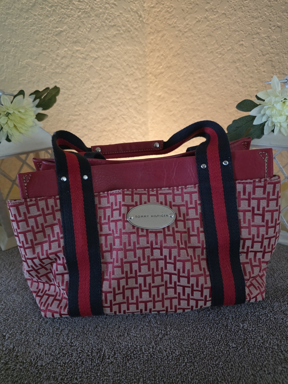 Tommy Hilfiger Red Signature Tote Bag